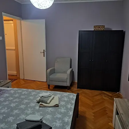 Ana Apartment
